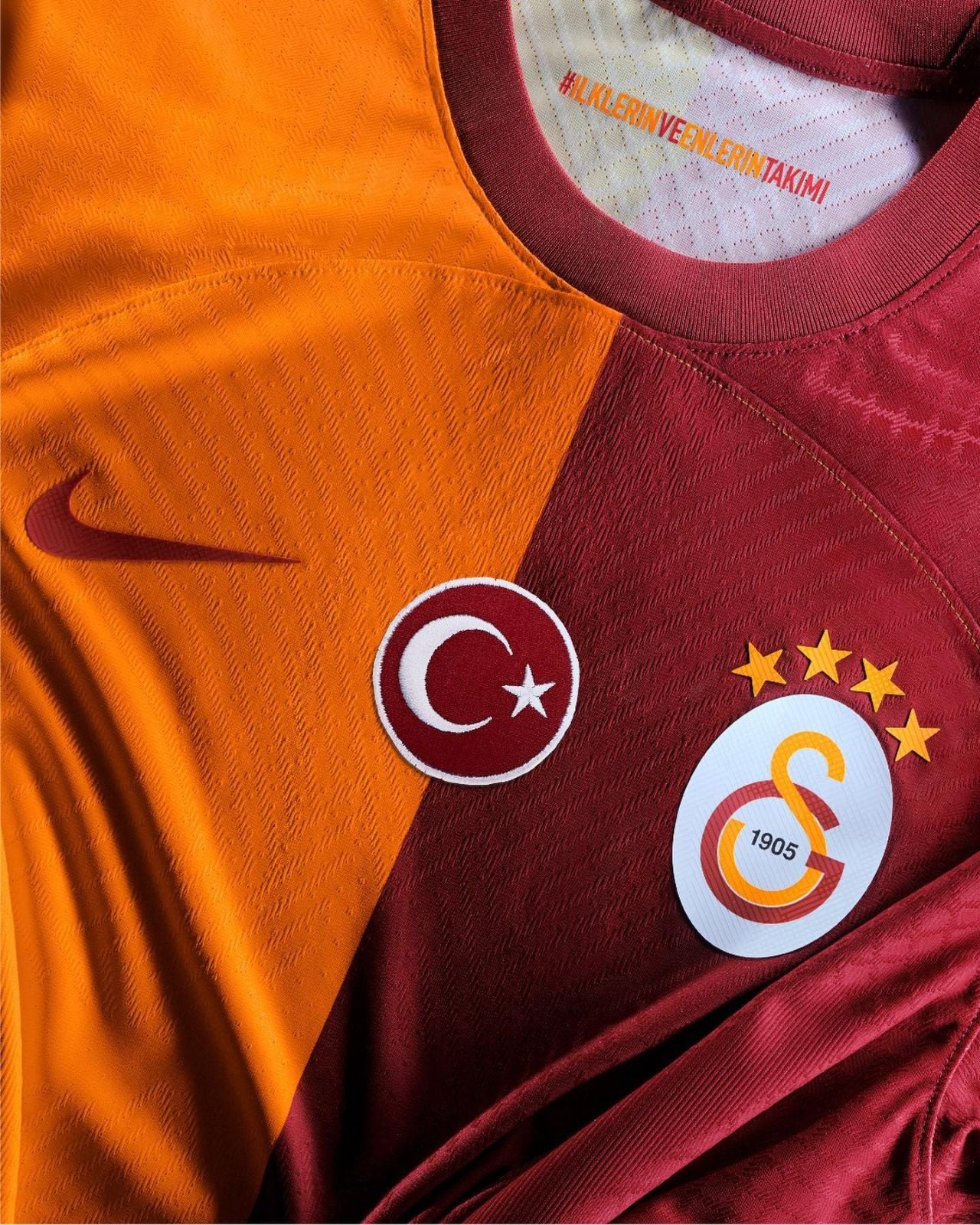 Maillot Galatasaray Domicile 23/24