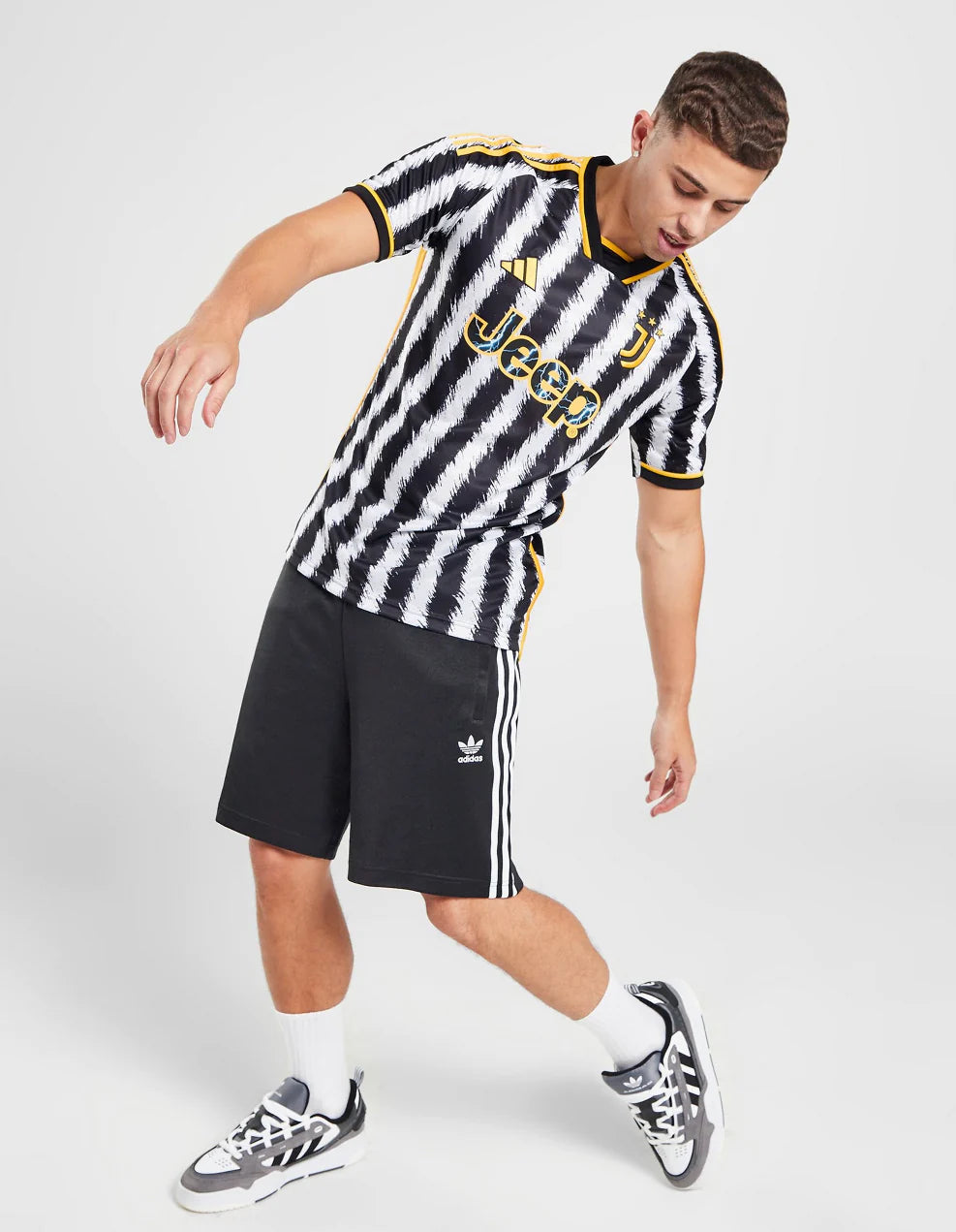 Maillot Juventus Domicile 2023-24